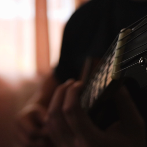 骚逼丝袜女自慰
